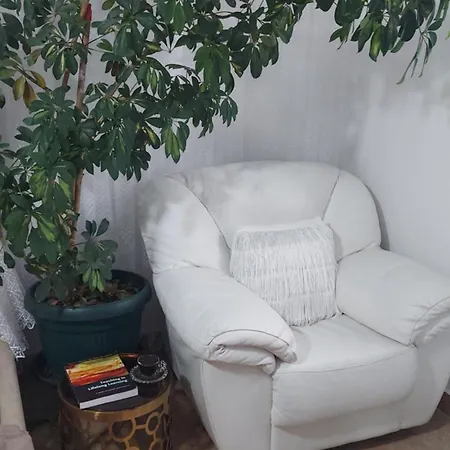 Apartment Mia Luxury Near Park Tirana