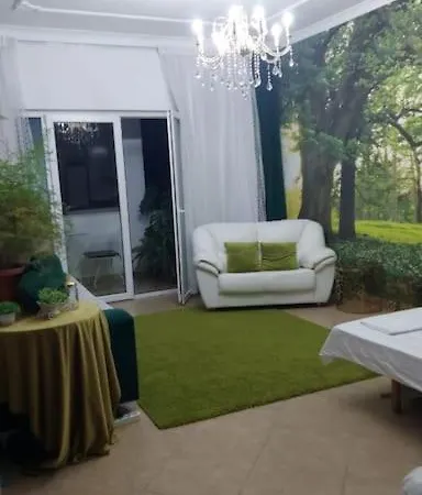 Mia Luxury Near Park Tirana