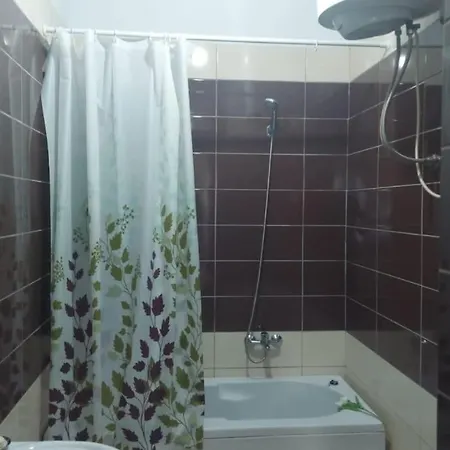 Apartment Mia Luxury Near Park Tirana