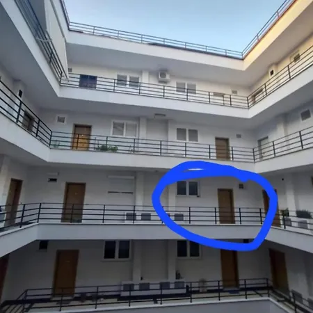Apartment Mia Luxury Near Park Tirana